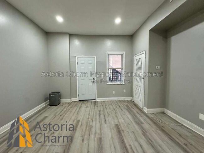Photo - 1918 N Charles St Unidad 2