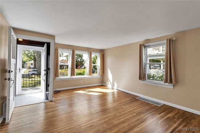 Photo - 159 Westchester Blvd