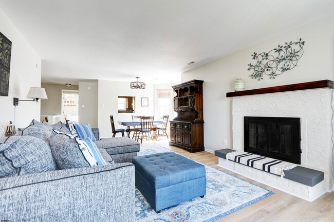 Photo - 874 E Fishers Creek Rd Condo Unit 203
