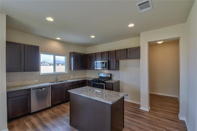 Photo - 10324 Bankhead Dr