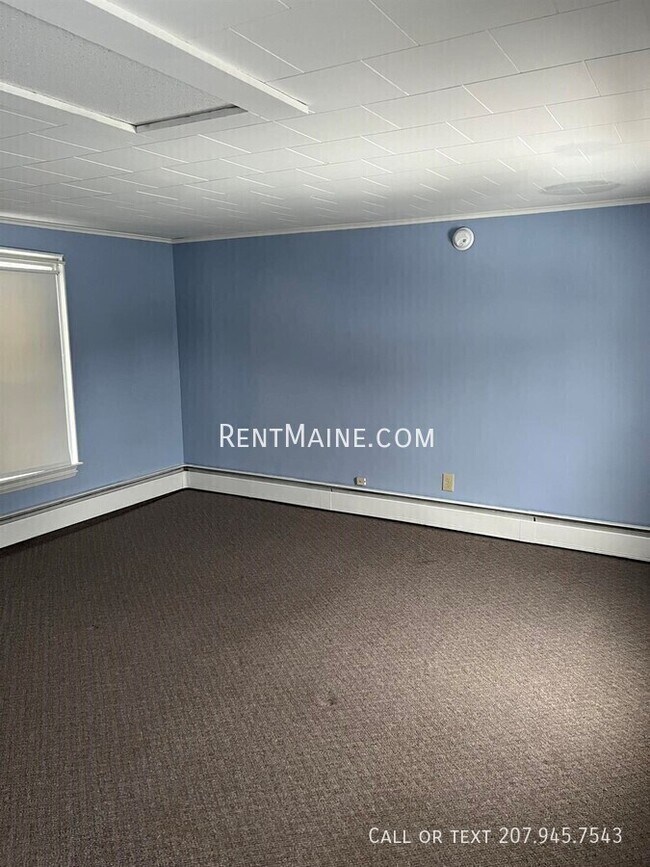 261 Birch St Unit 2