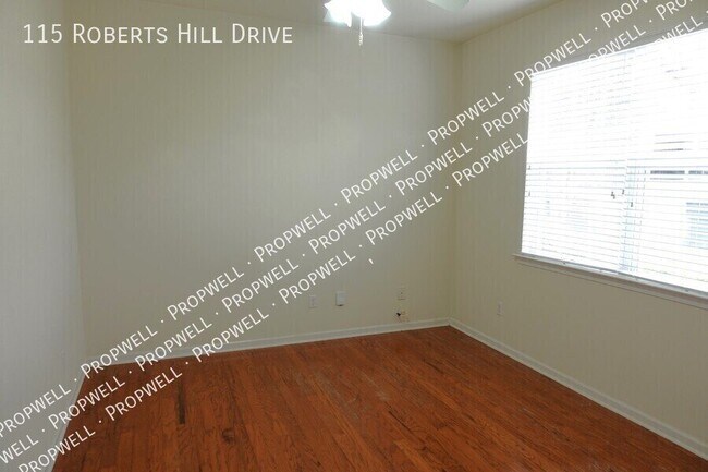 115 Roberts Hill Dr
