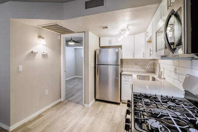 Photo - Element on 38th