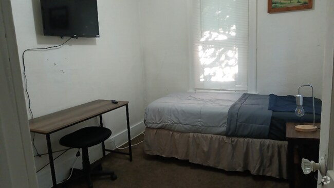 Building Photo - 74 S Anderson Ave Rental