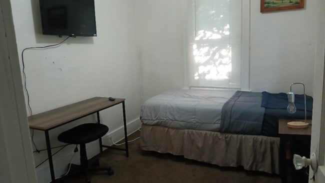 Photo - 74 S Anderson Ave Casa