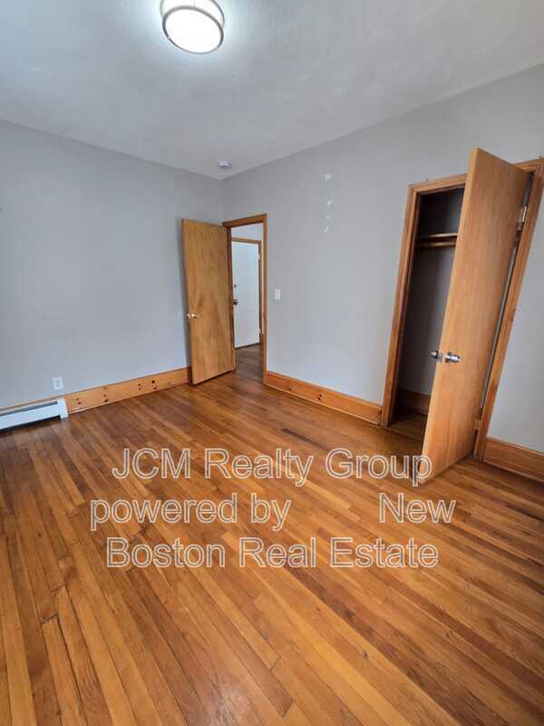 Photo - 167 N Common St Unidad 25