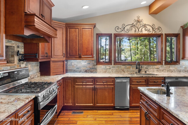 Photo - 426 Loblolly Dr