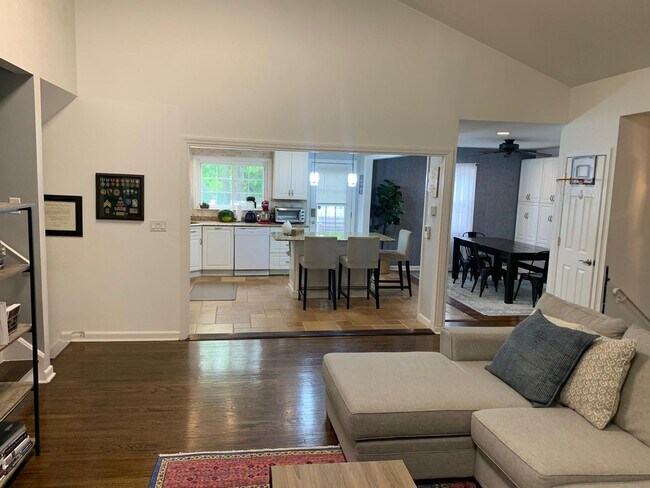 Photo - Large House in Cherry Hill East