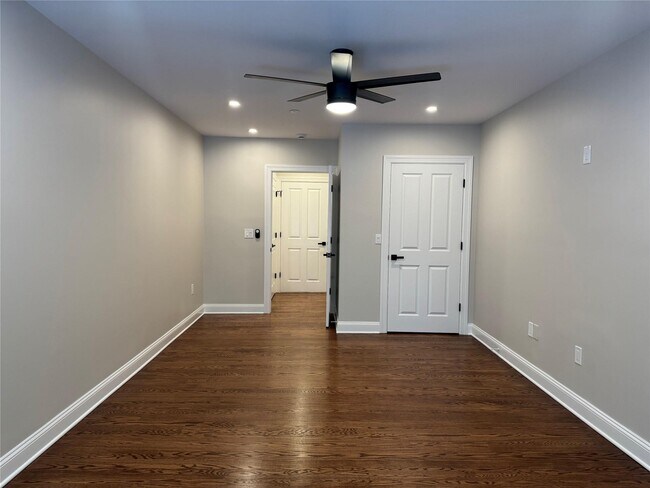 Photo - 3111 Leeward Dr