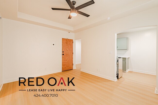901 S Ardmore Ave Unit 206