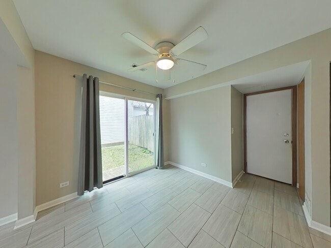 Photo - 1101 Symphony Dr