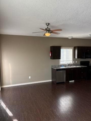Photo - 902-910 10 St Unit B