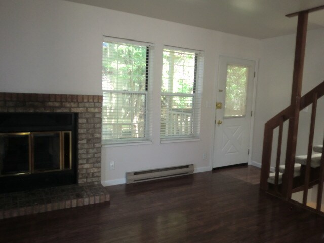 Photo - 3200 Azalea Dr