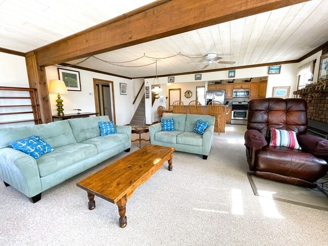 Photo - 5 Bed 2 Bath Annual Rental