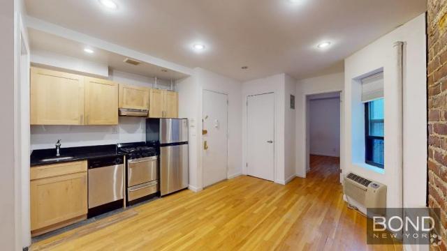 Building Photo - 2 bedroom in NEW YORK NY 10021 Unit 5RW Rental