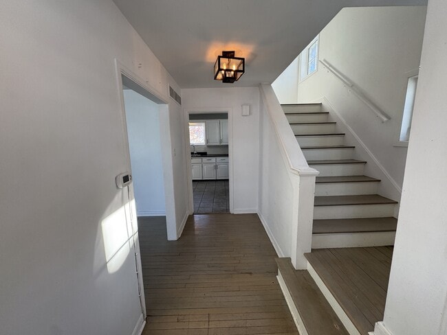 Photo - 616 Yale Ave