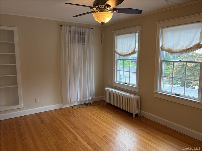 Photo - 13 Radnor Ave