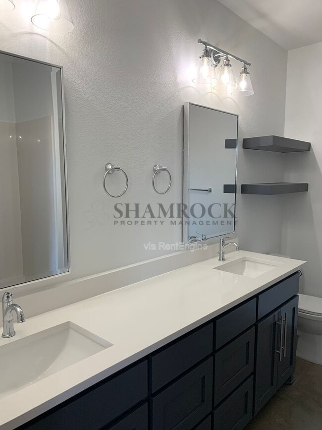 Photo - 113 N Van Buren Ave