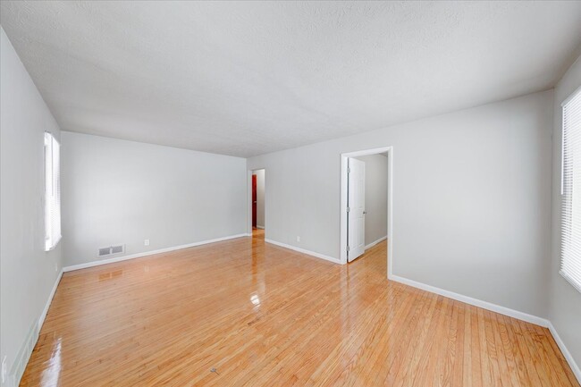 Photo - 3437 N Sherman Dr