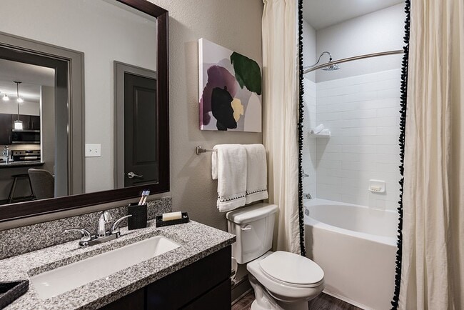 Building Photo - 1930 Kingsley Dr Unit 14203 Rental