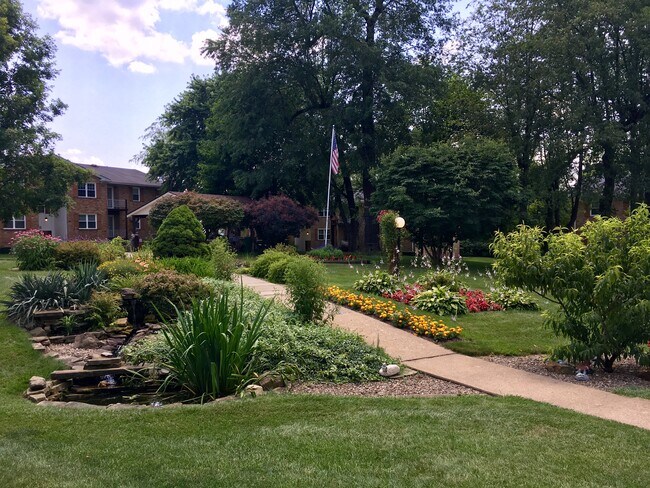 Our courtyard gardens & ponds