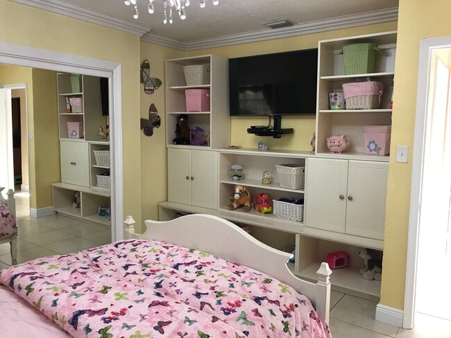 Photo - 6630 NW 38th Ter