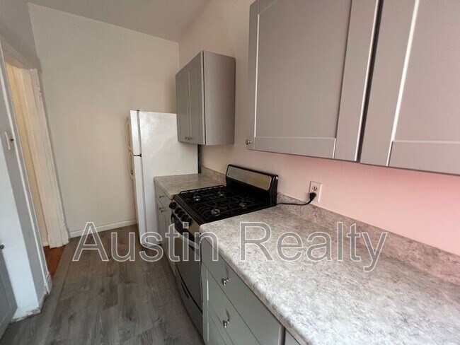 Photo - 6041 Waterman Blvd Unit 1SW