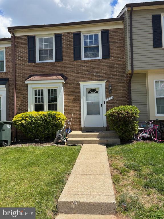 Photo - 7933 Pebble Brook Ct Townhome