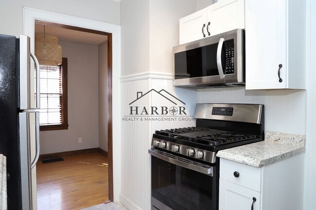 Photo - 3 Bedroom Single Family Home in SE Rochest...