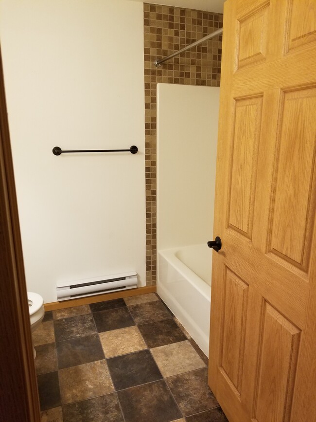 Murdock Manor Apartments Tomah, WI