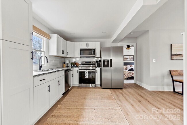 Photo - 1707 Wilson W Lee Blvd