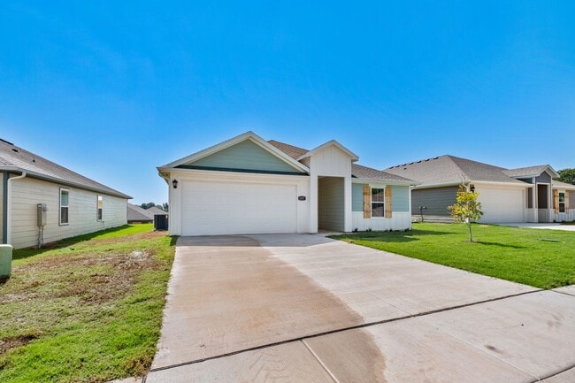 Photo - Beautiful, Brand New 4/2 in Gentry!