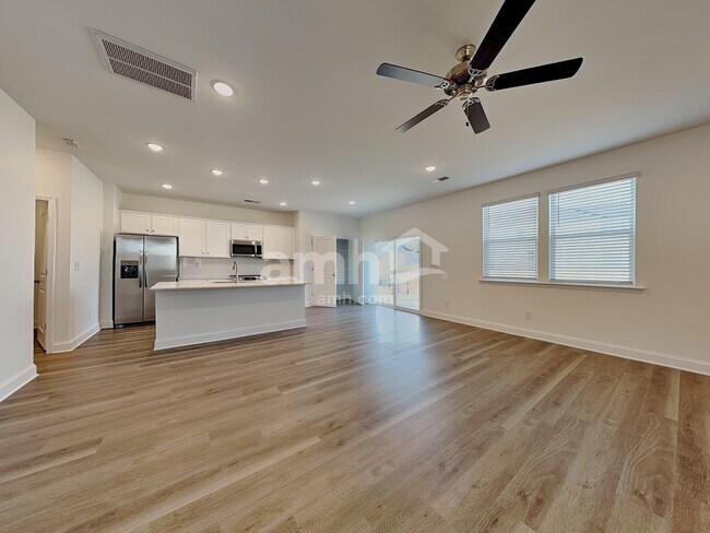 Photo - 6042 Rosemore Ln