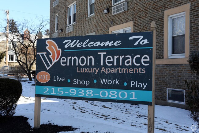 Photo - Stenton Hall Apts