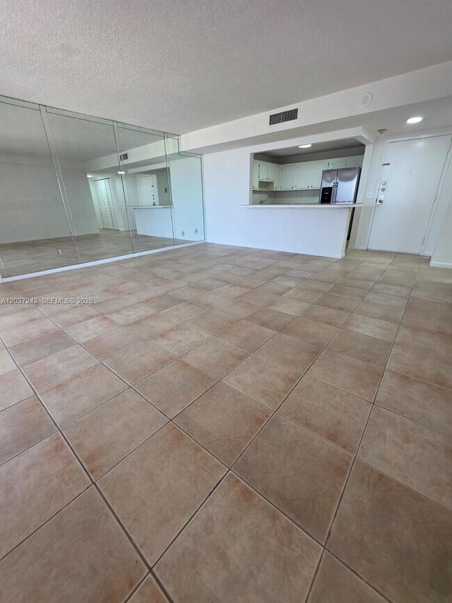 Photo - 13499 Biscayne Blvd Unit 706