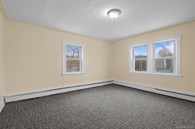 Photo - 1883 Bellmore Ave