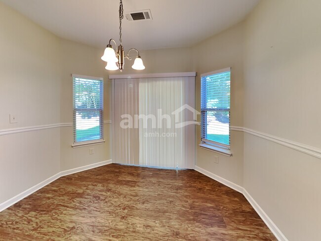 Photo - 812 Whitfield Oak Rd