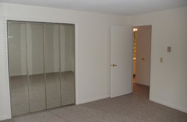 Photo - 156 Suffield St Unit 8