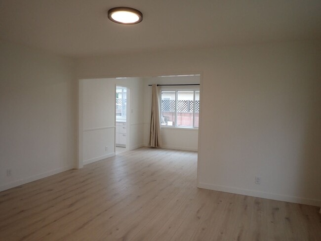 Photo - Single Family House in Desirable Neighborhood