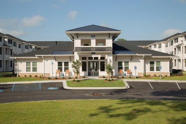 Building Photo - Waterleaf at Murrells Inlet Rental