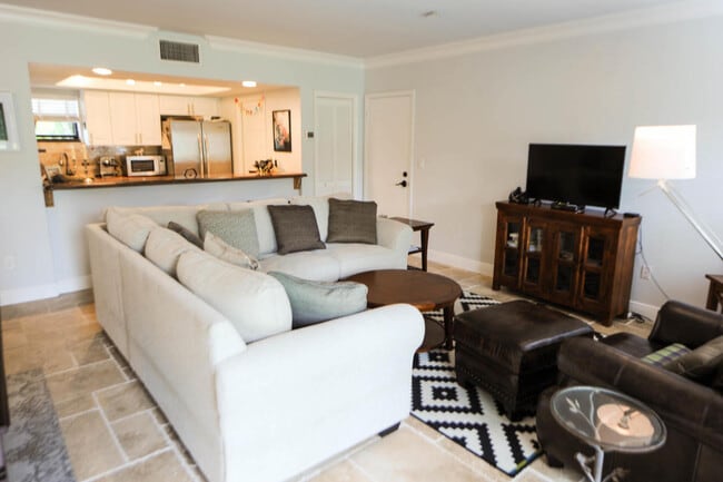 Photo - 11863 Wimbledon Cir Unit 409