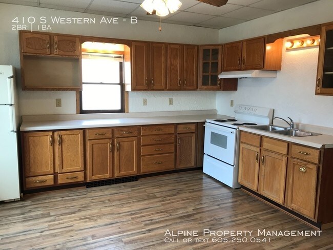 Photo - 2 Bed/1 Bath Ground Floor Duplex for Rent!! Unit B