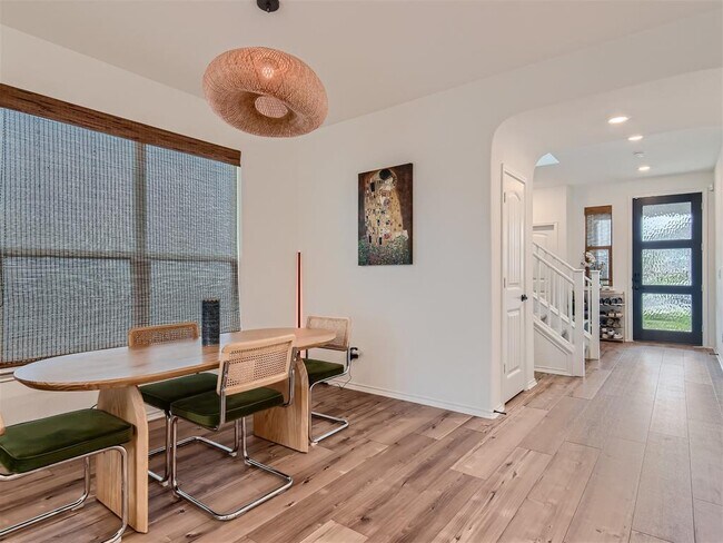 Photo - 6521 Carriage Pines Dr