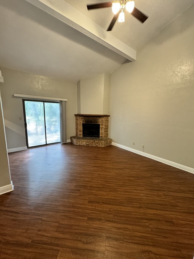 Photo - 1219 Stone Greene St