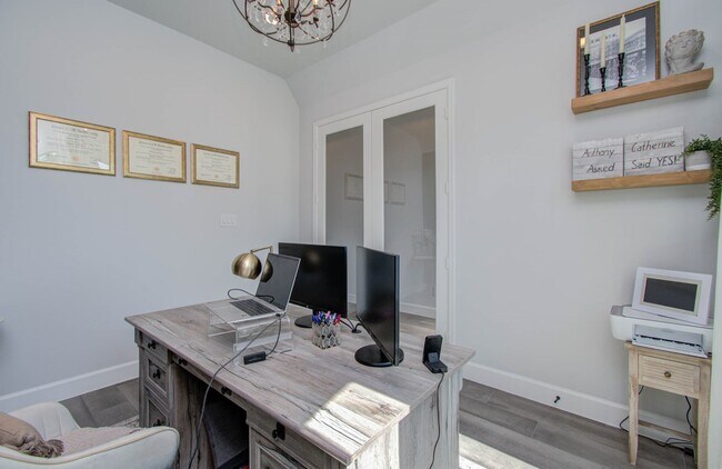 Photo - 20810 Clydesdale Post Rd House