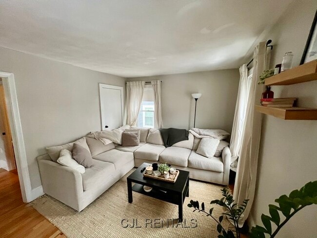 Photo - 104 Gilman St Unit 2