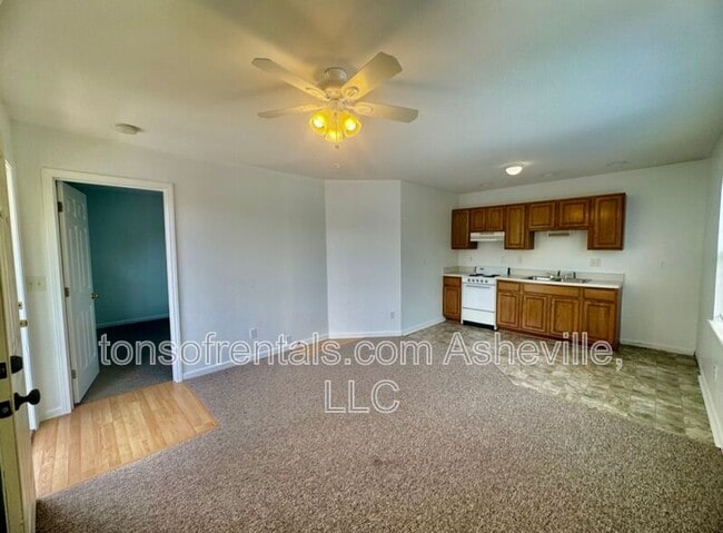 Building Photo - 3 Rosemont Ct Rental