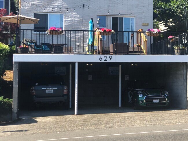 Photo - 629 W Nickerson St Unidad 3