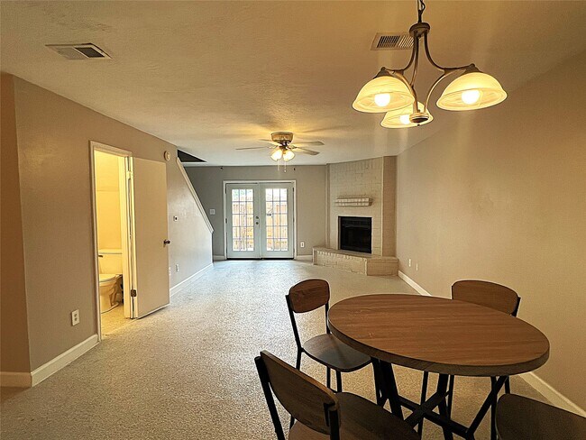 Photo - 1911 Country Village Blvd Unit B