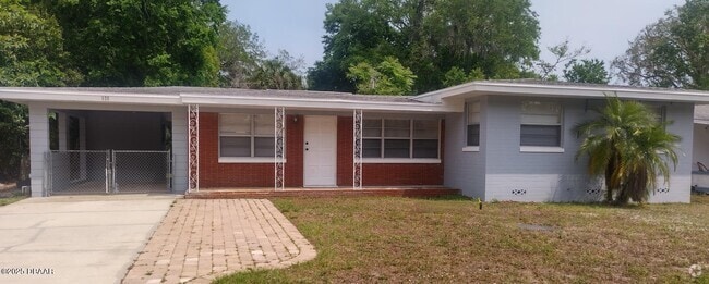 Building Photo - 525 Tarragona Way Rental
